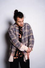 Load image into Gallery viewer, Lithium Flannel