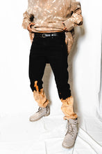 Load image into Gallery viewer, Dipstick Straight Leg Jeans