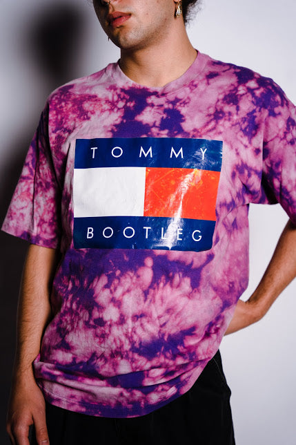 Tommy Bootleg Tee