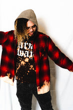 Load image into Gallery viewer, Buffalo Fire Hooded Flannel
